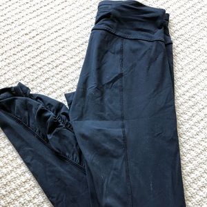 Lululemon Black Sz 6 Legging